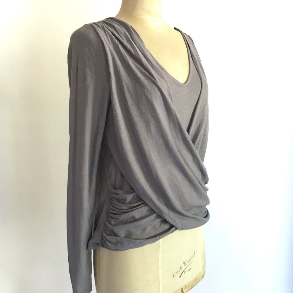 ⚡️ Akemi + Kin Anthropologie surplice wrap top